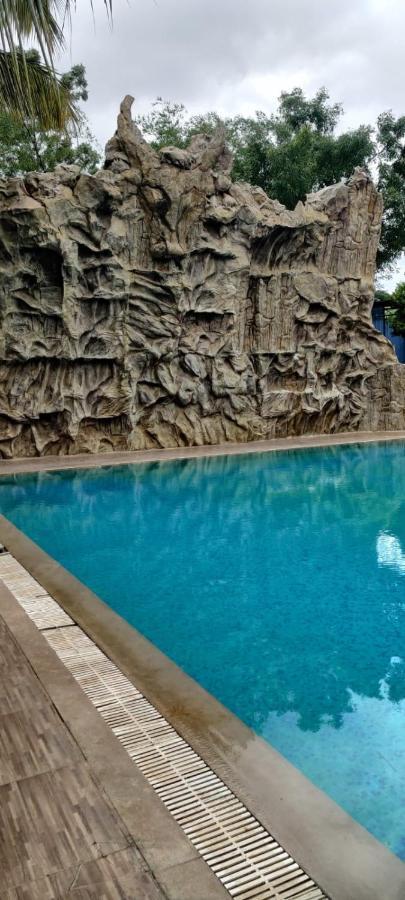 The Garden Asia Resort Bangalore Eksteriør billede